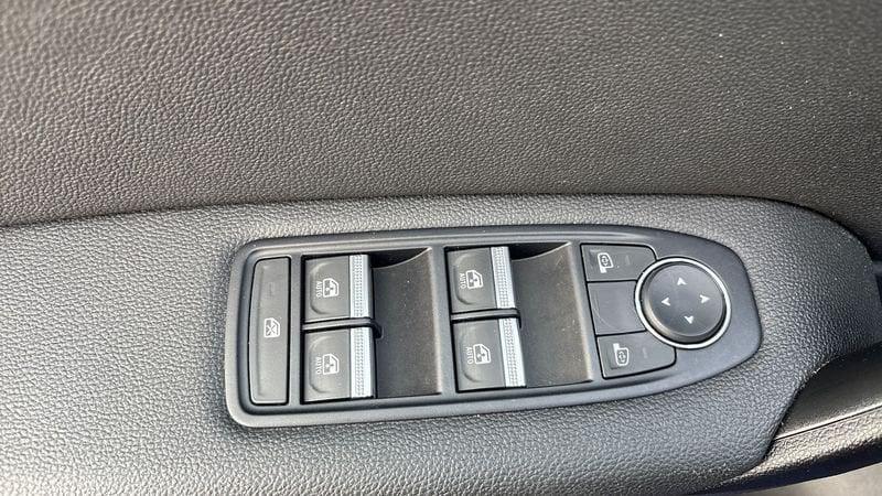 Renault Captur II 2019 1.6 E-TECH Hybrid Techno Fast Track Auto 14