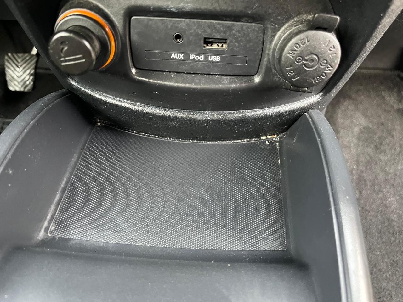 Kia soul -1.6 crdi -full-km 85000-2011