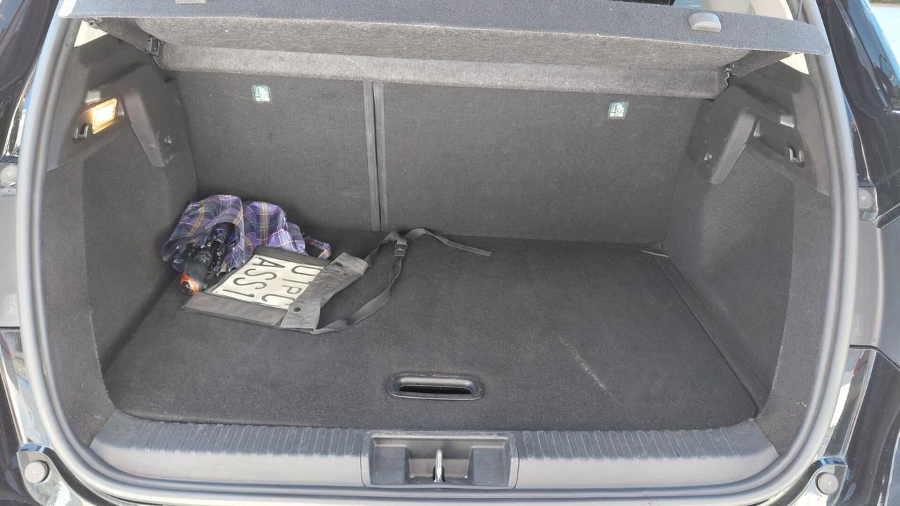 Renault Captur TCe 90 CV Intens