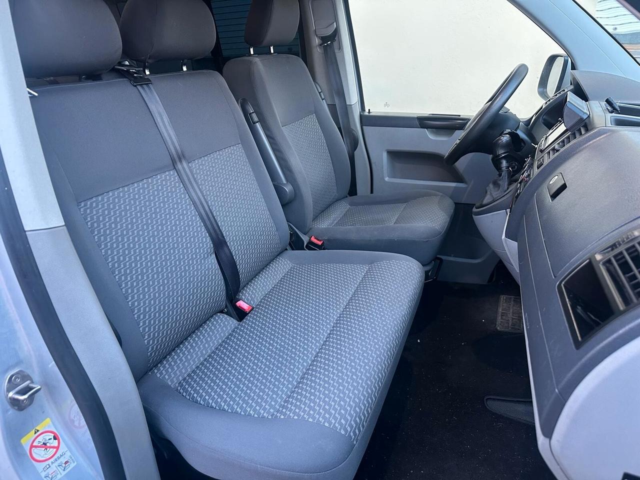 Volkswagen Multivan 2.0 TDI 140CV 9 Posti - Permute