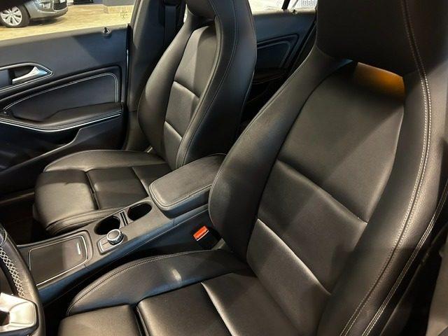 MERCEDES-BENZ CLA 200 d 4Matic Automatic "UNICO PROPRIETARIO"