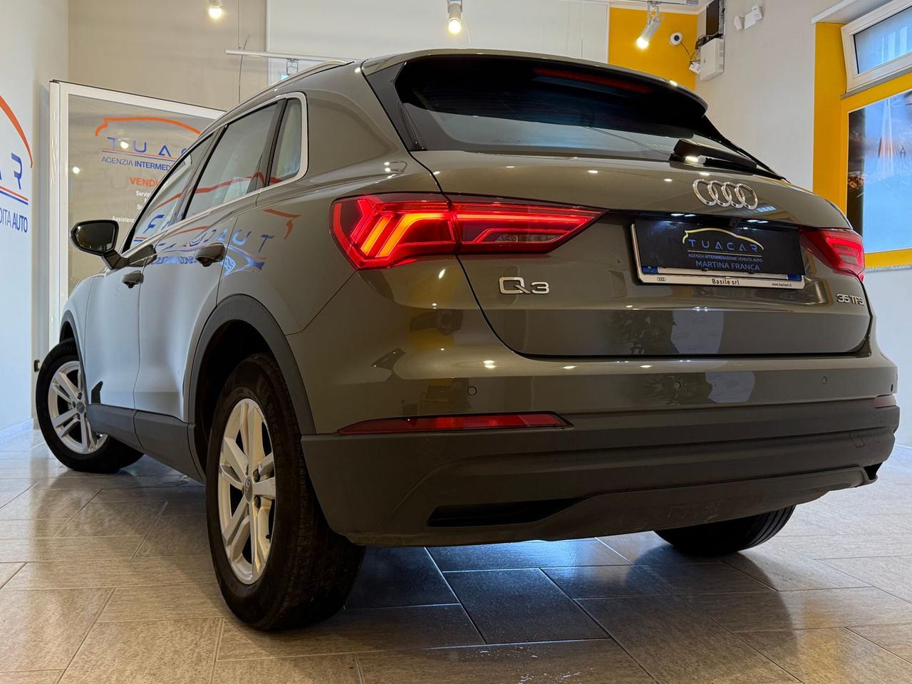 Audi Q3 Business 1.5 35 TFSI #9296