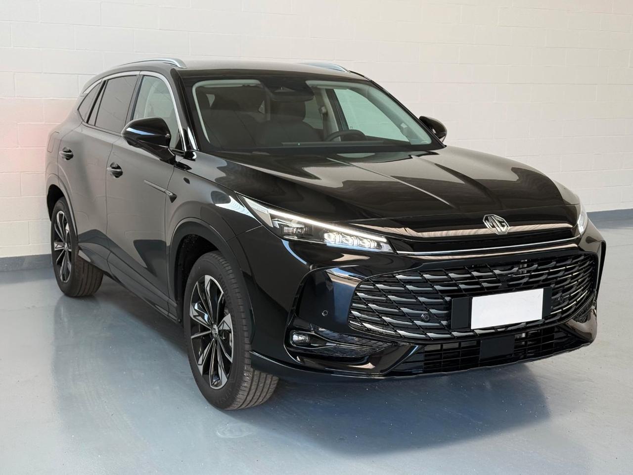 Mg HS 1.5 hybrid+ Luxury auto