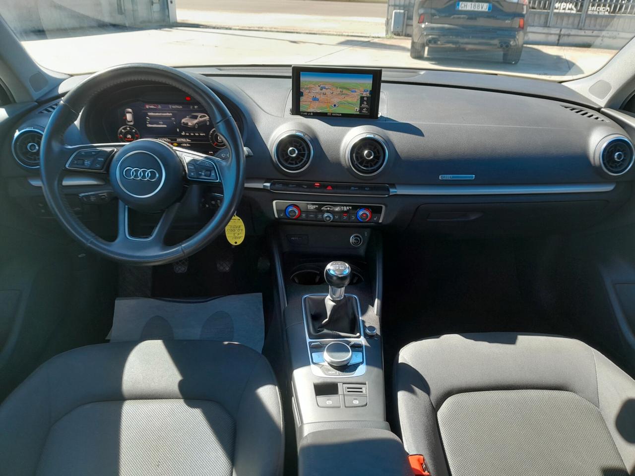 AUDI A3 35 TDI 2.0 150 CV S line
