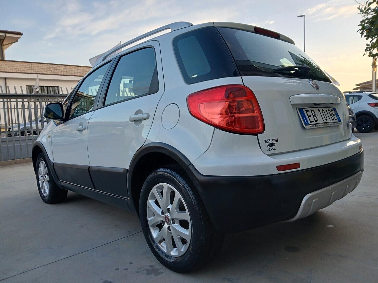 FIAT Sedici 1.600 16v 107cv 4WD Km123.000