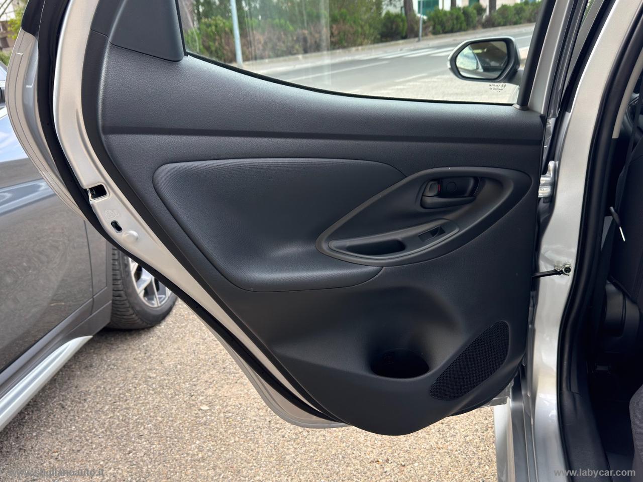 TOYOTA Yaris 1.5 Hybrid 5p. Business PACK