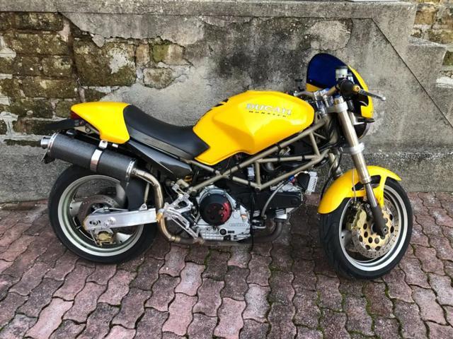 DUCATI Monster 900 Frizione a secco*Inserti carbon Look*Cupolino*