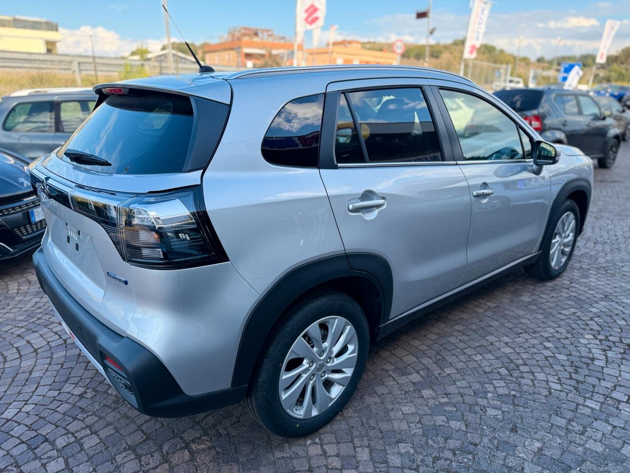 Suzuki S-Cross 1.4 Hybrid Top