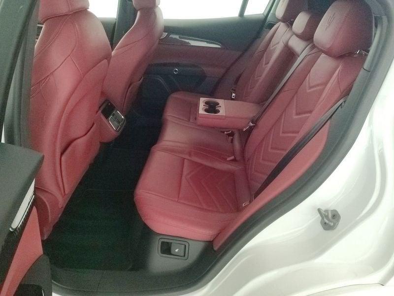 Maserati Grecale 2.0 mhev Modena 330cv auto