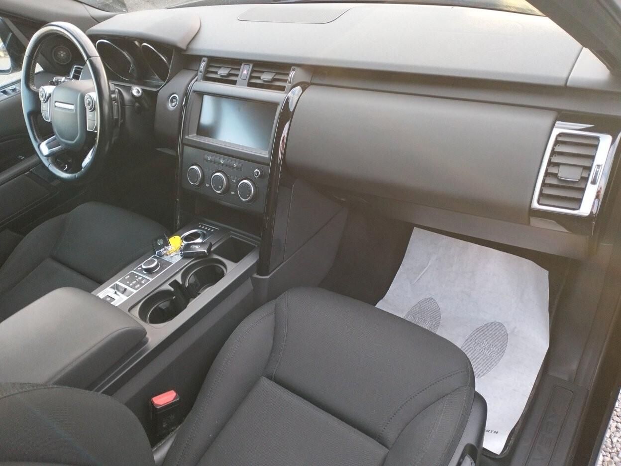 Land Rover Discovery 5 2018 2.0 td4 S 180cv Auto