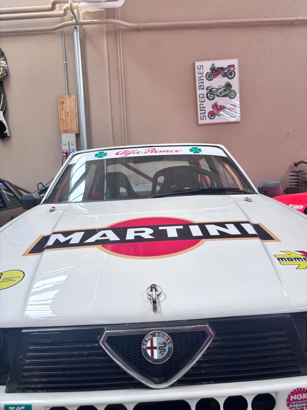 Alfa Romeo 75 V6 Pronto Pista