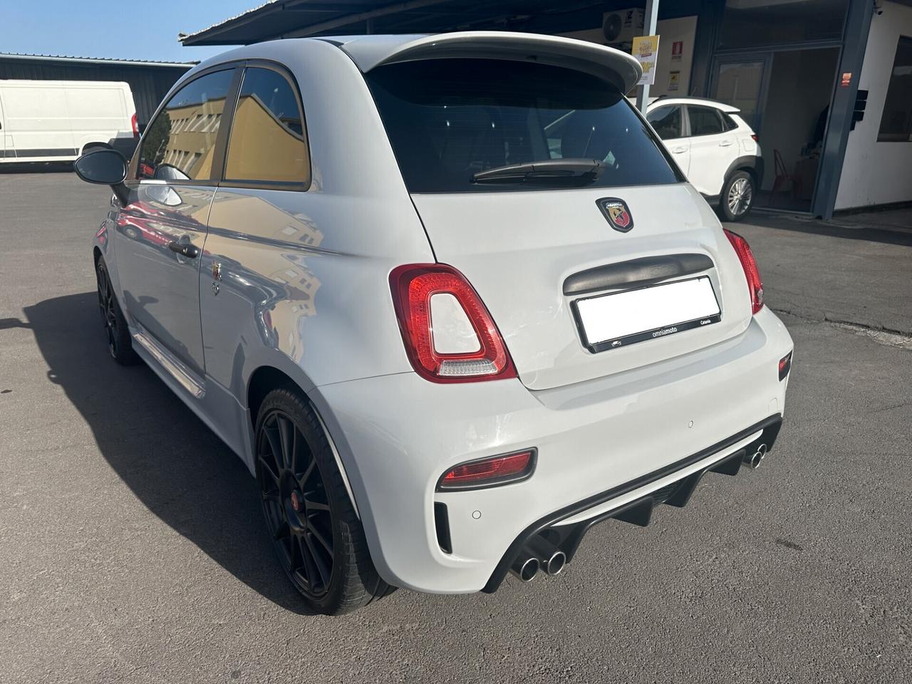 Abarth 595 1.4 Turbo T-Jet 180 CV Competizione