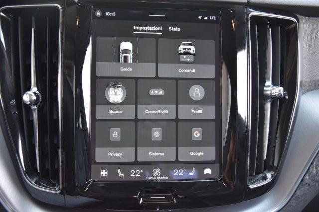 VOLVO XC60 B4 (d) AWD Geartronic Momentum *Pelle*