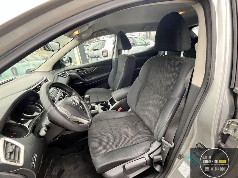 Nissan Qashqai Qashqai 1.2 DIG-T Acenta
