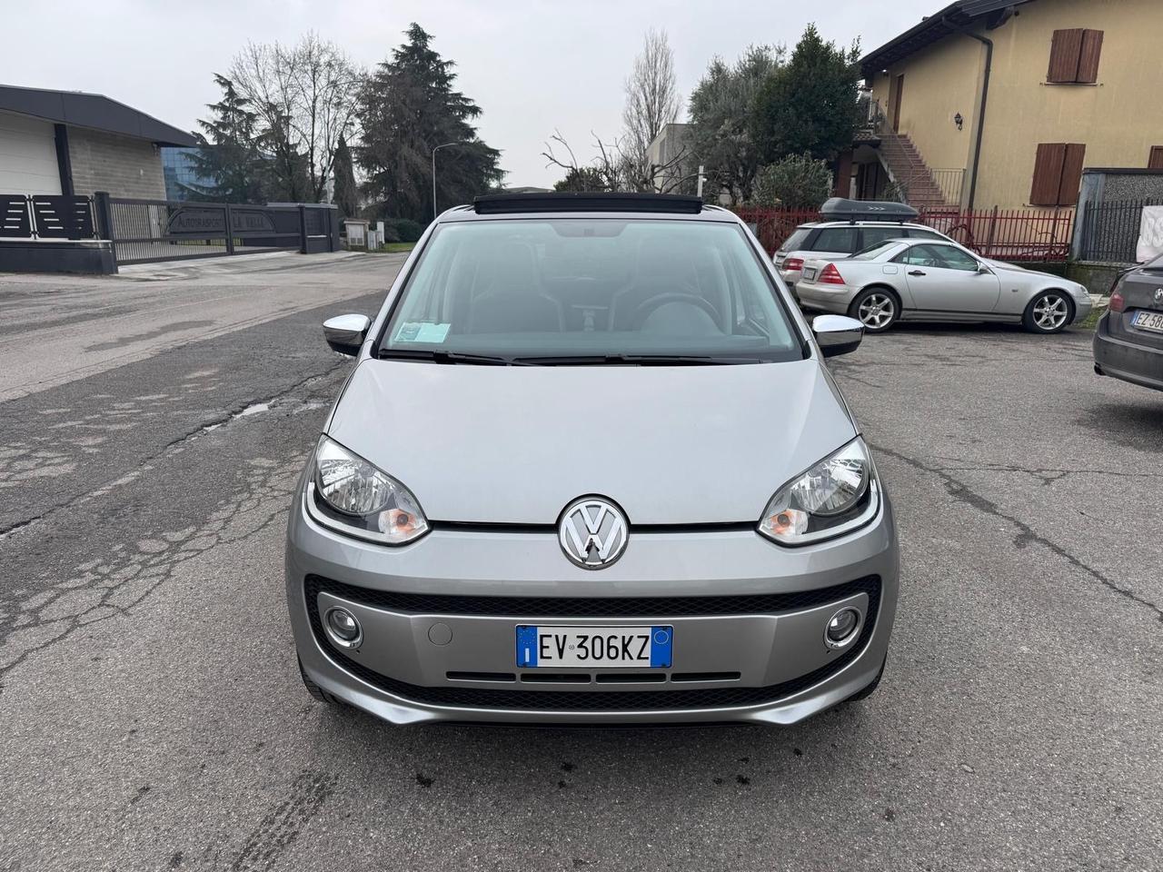 Volkswagen up! Metano neopatentati 94000 full optional