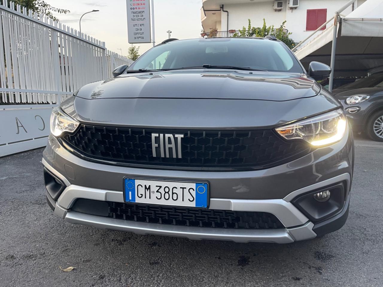 Fiat Tipo 1.6 Mjt S&S SW Cross KM 32.000! / BLOCK SHAFT