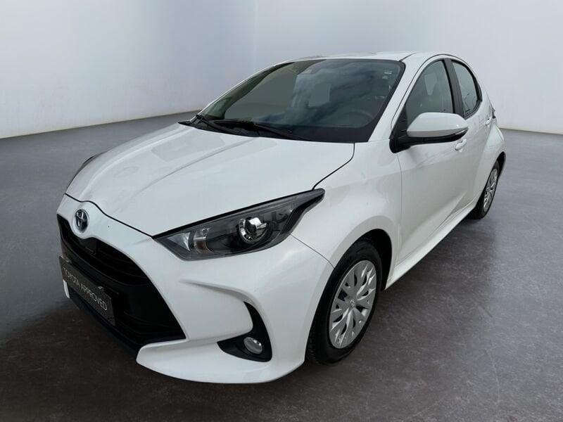 Toyota Yaris Hybrid Active MY22