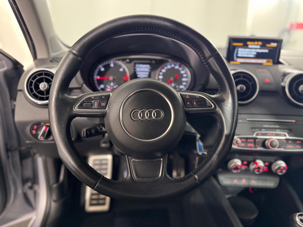 Audi A1 1.6 TDI 116 CV S-LINE
