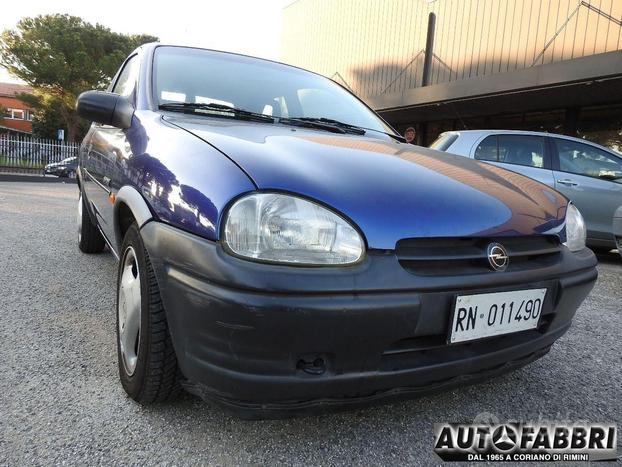 OPEL - Corsa - 1.4i 16V 3 porte Sport 1994