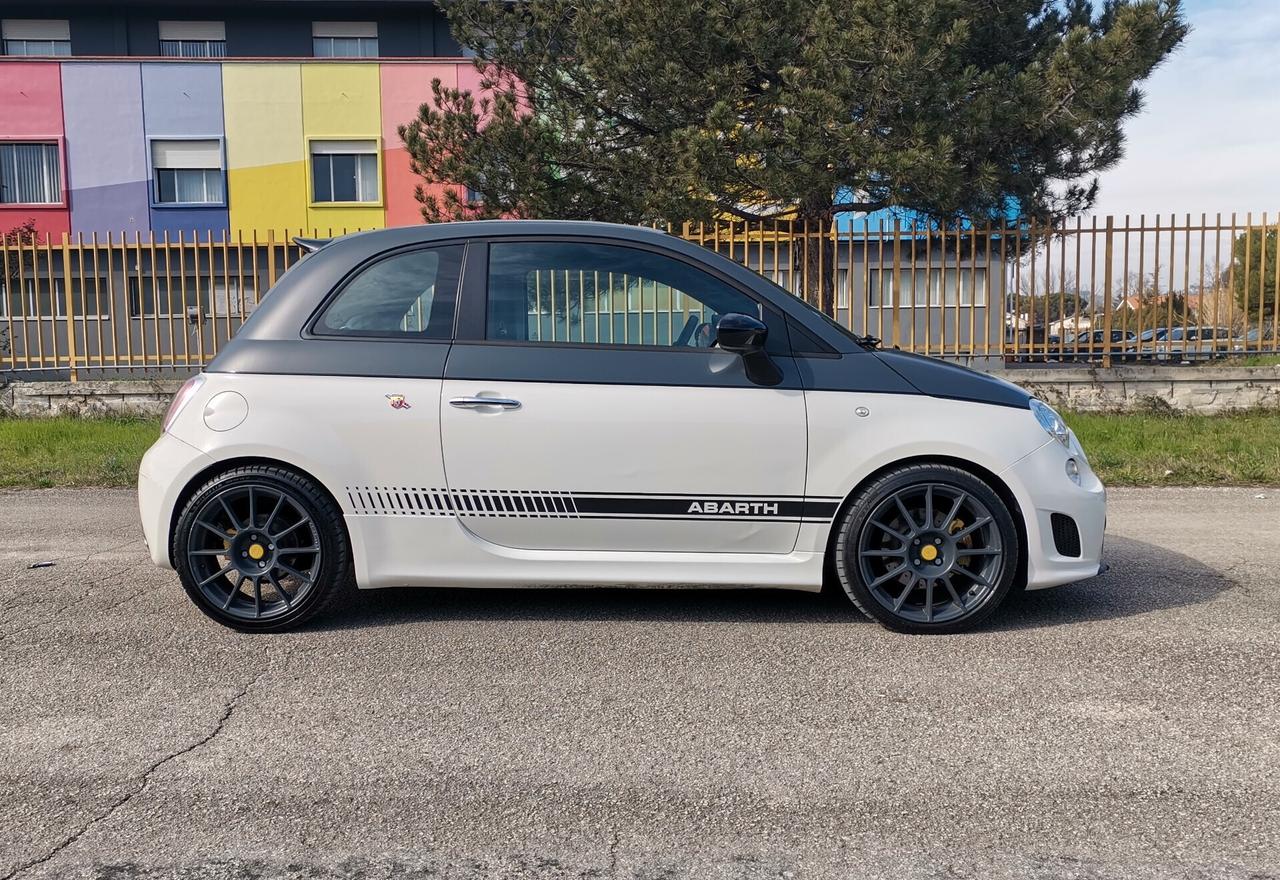 Abarth 500 Abarth essesse