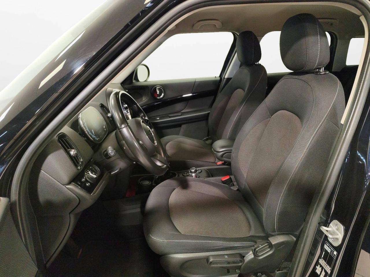 MINI Countryman Cooper Classic