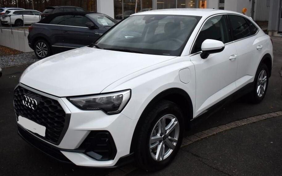 Audi Q3 SPB 45 TFSI e S tronic Business Plus