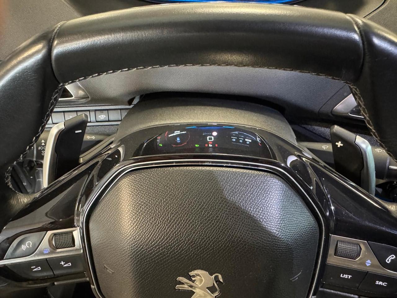 Peugeot 3008 PURETECH TURBO 130 EAT6 ALLURE 2017