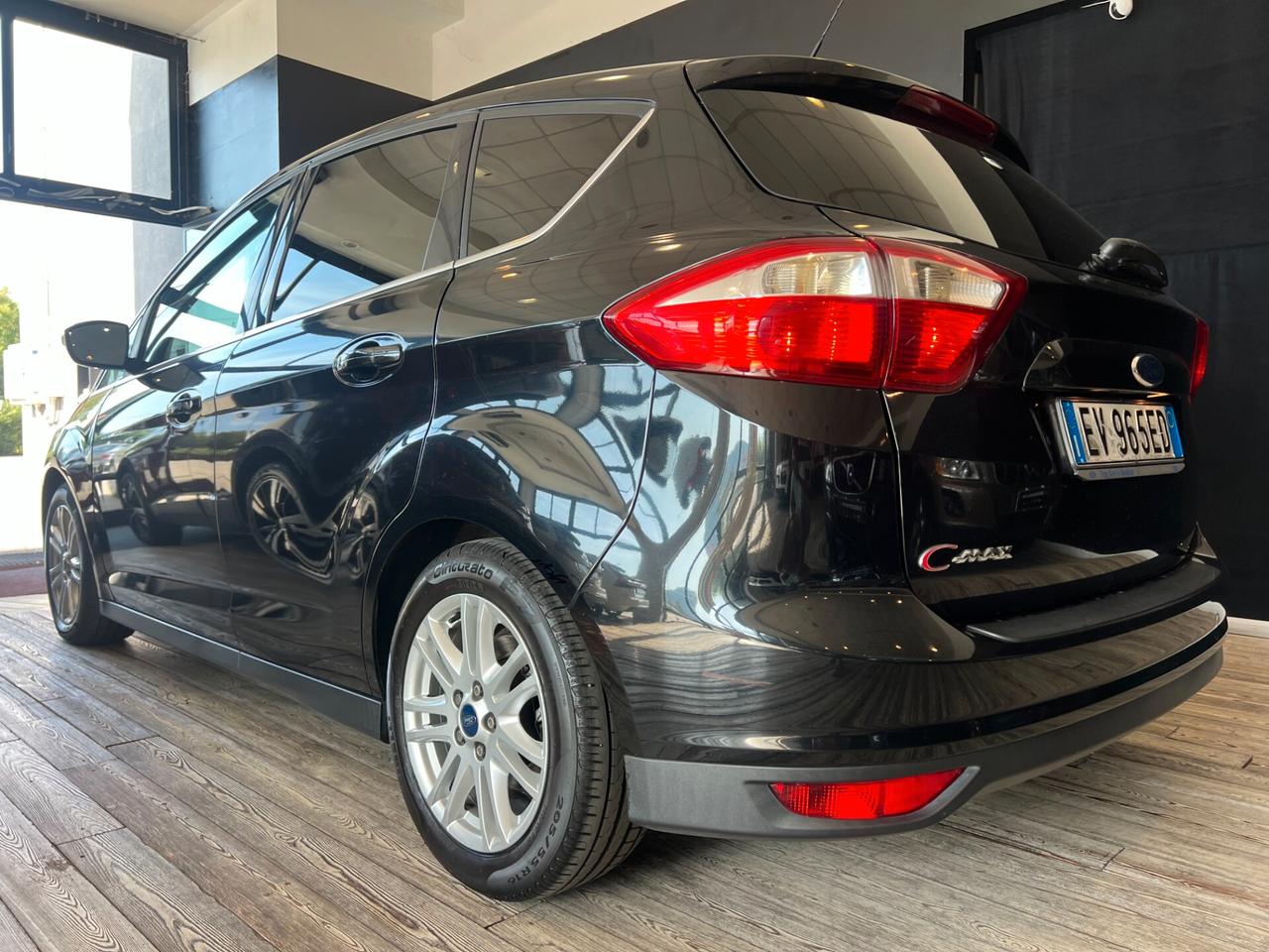 Ford C-Max 1..6 Titanium/UNICO PROP.