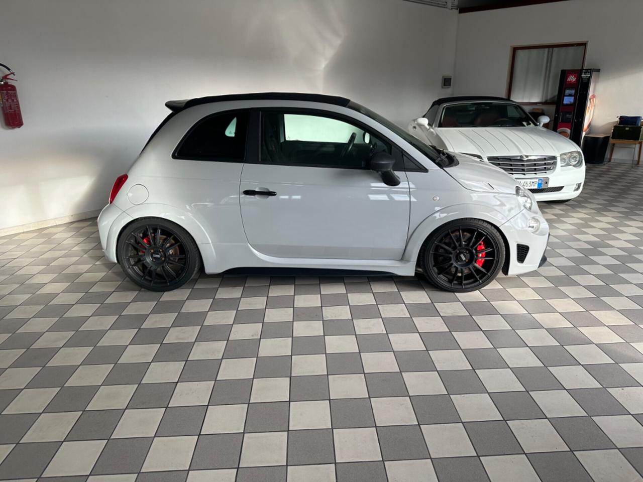 Abarth 595 1.4 Turbo 300 Cavalli