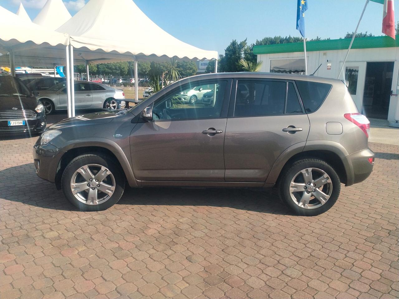 Toyota RAV 4 RAV4 Crossover 2.2 D-4D 150 CV DPF Luxury