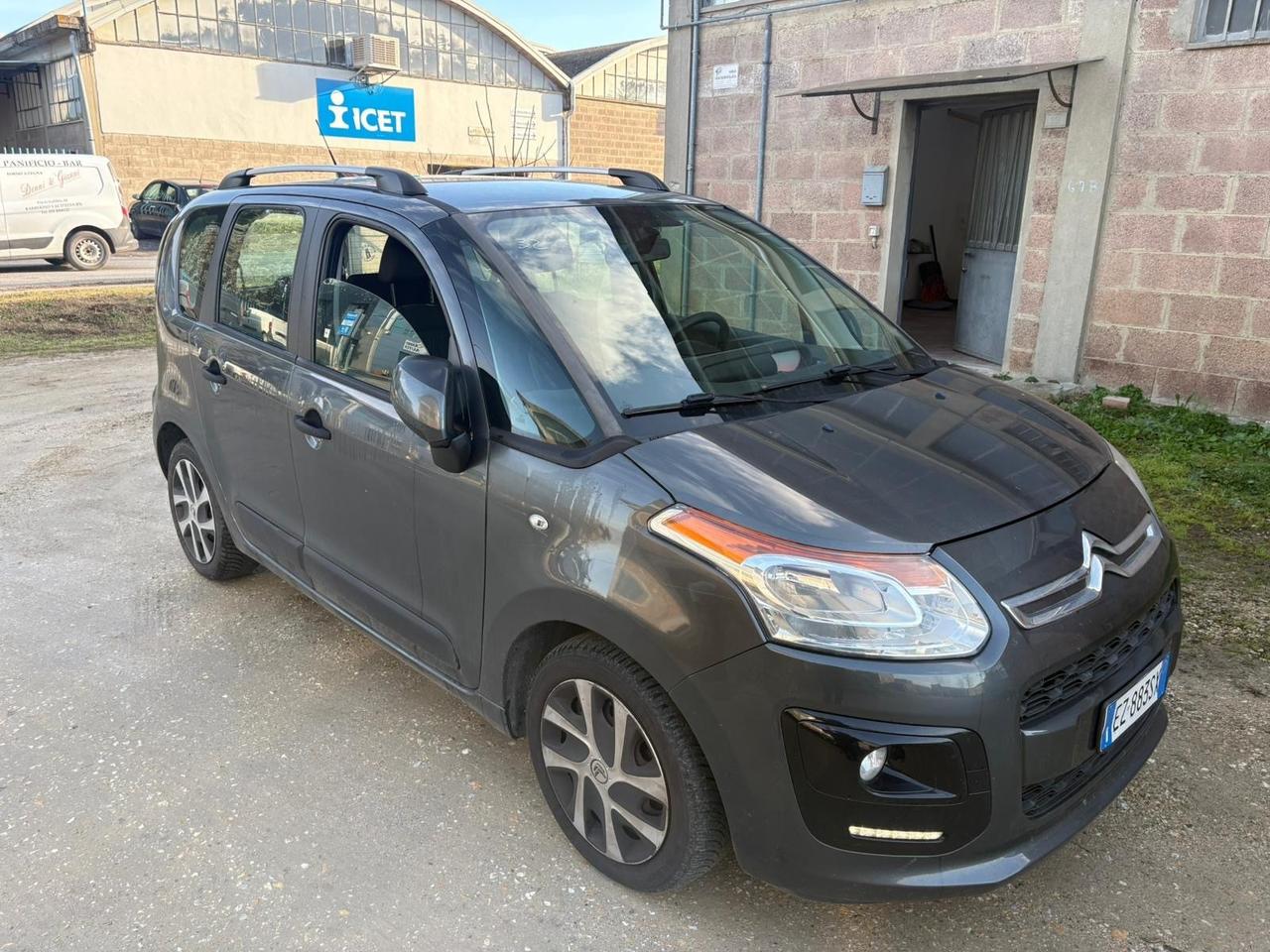 Citroen C3 Picasso 1.6 HDi 92 cvExclusive Cinema 2015 152.000 KM