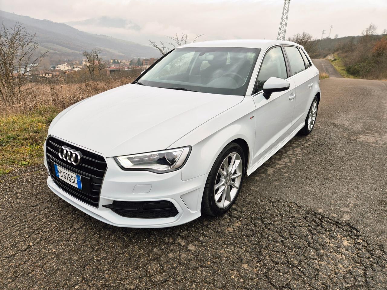 Audi A3 SPB 1.6 TDI clean diesel Ambition