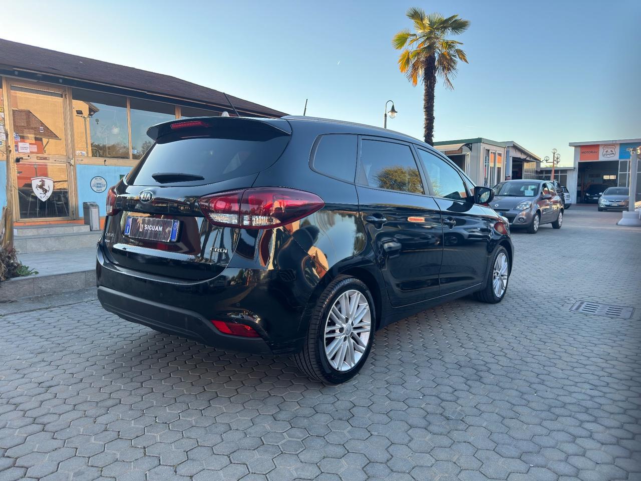 Kia Carens 1.7 CRDi 7 POSTI ADATTA A NEOPATENTATI 115 CV Class