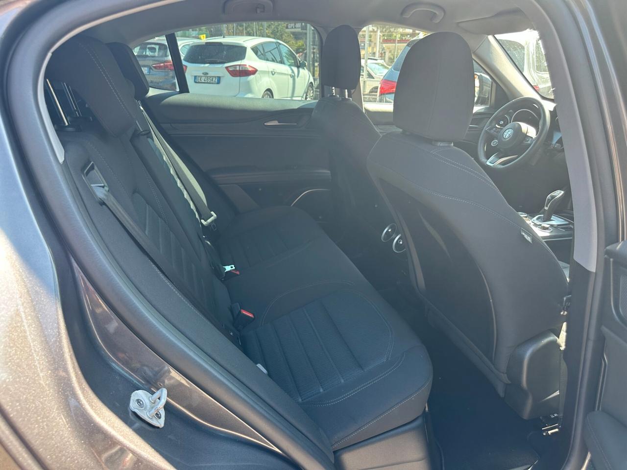 Alfa Romeo Stelvio 2.2 Turbodiesel 190 CV AT8 RWD Sprint