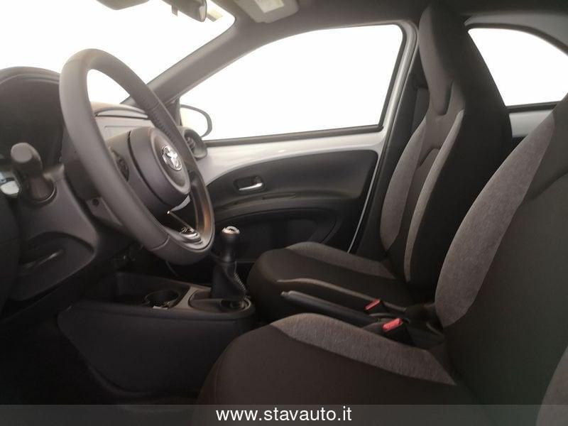 Toyota Aygo X 1.0 Active 72cv