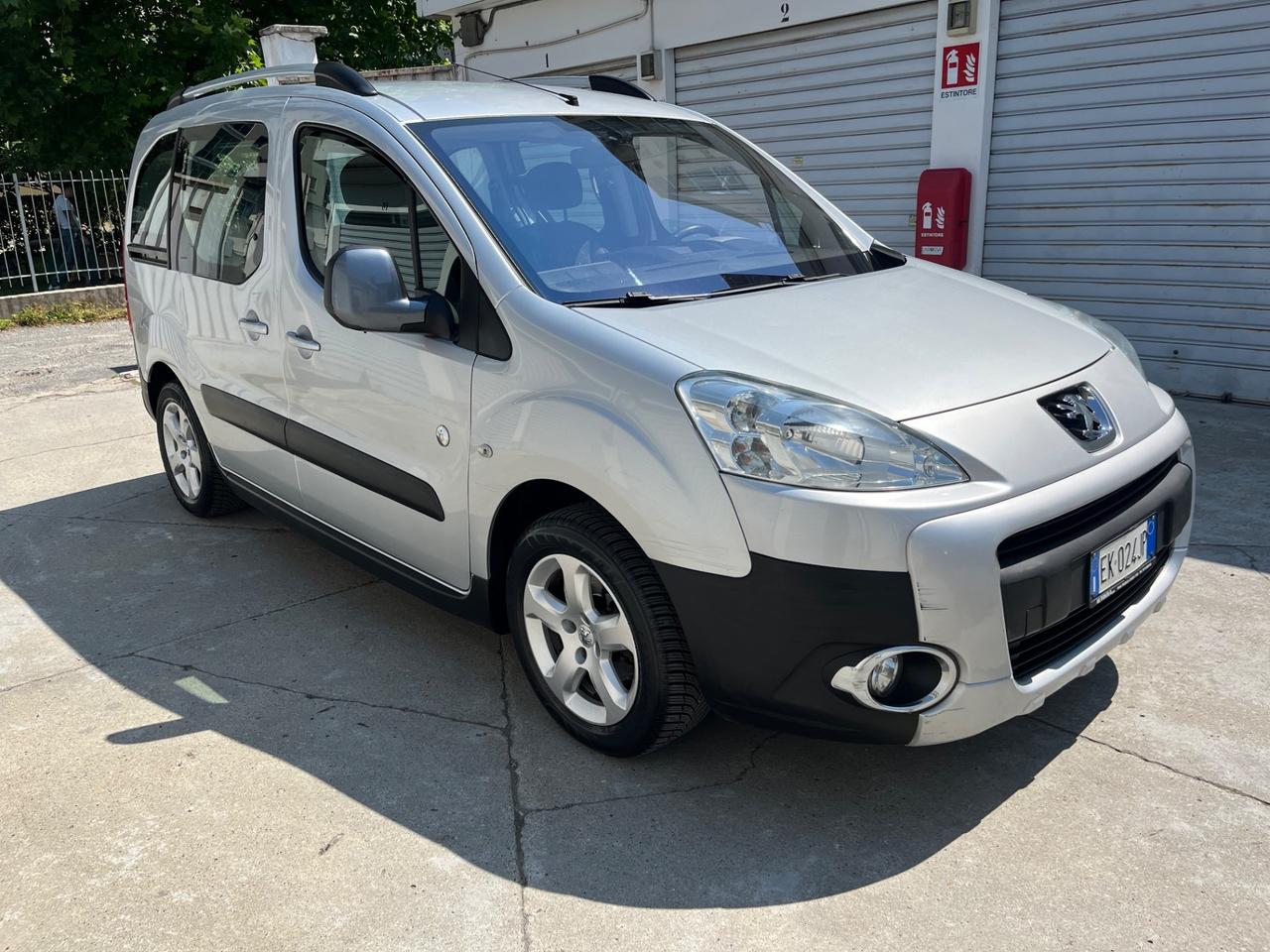 Peugeot Partner Tepee 1.6 VTi 120CV Outdoor GPL