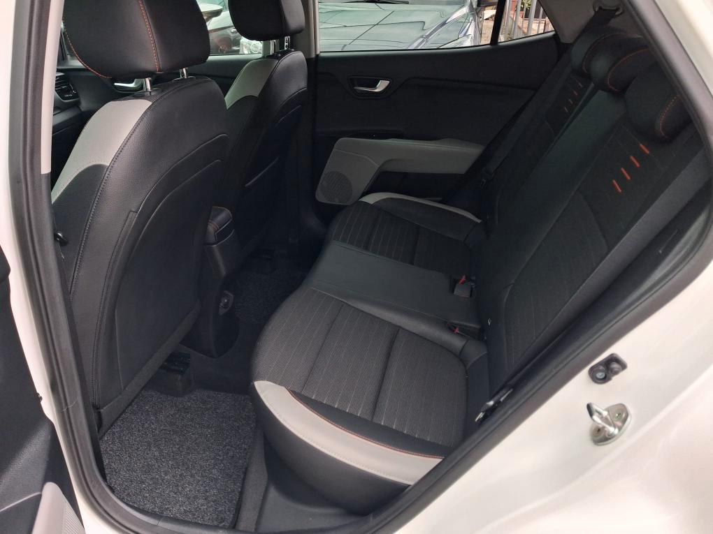 Kia Stonic 1.6 crdi Energy 110cv