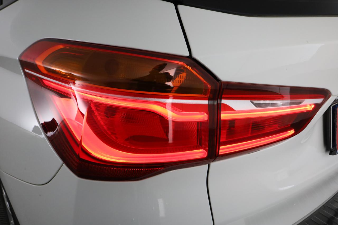 BMW X1 (F48) X1 sDrive18d Business