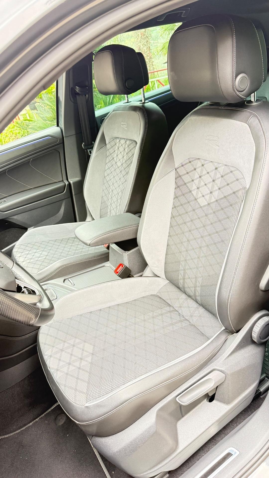 Volkswagen Tiguan 2.0 TDI 150 CV SCR DSG R-Line