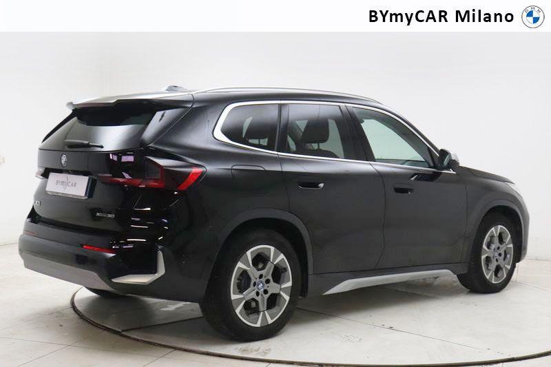 BMW iX1 30 xLine xDrive