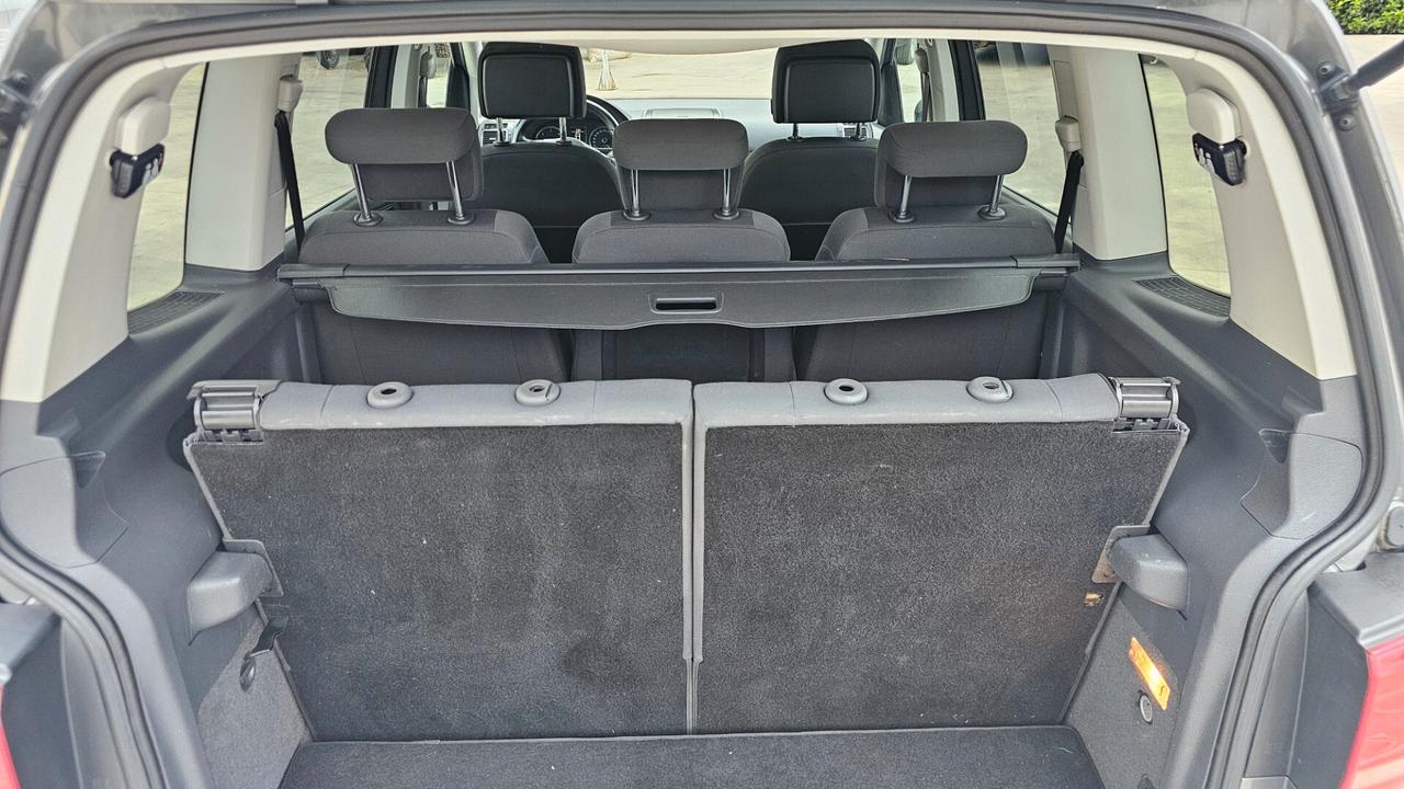 Volkswagen Touran 1.6 TDI Comfortline