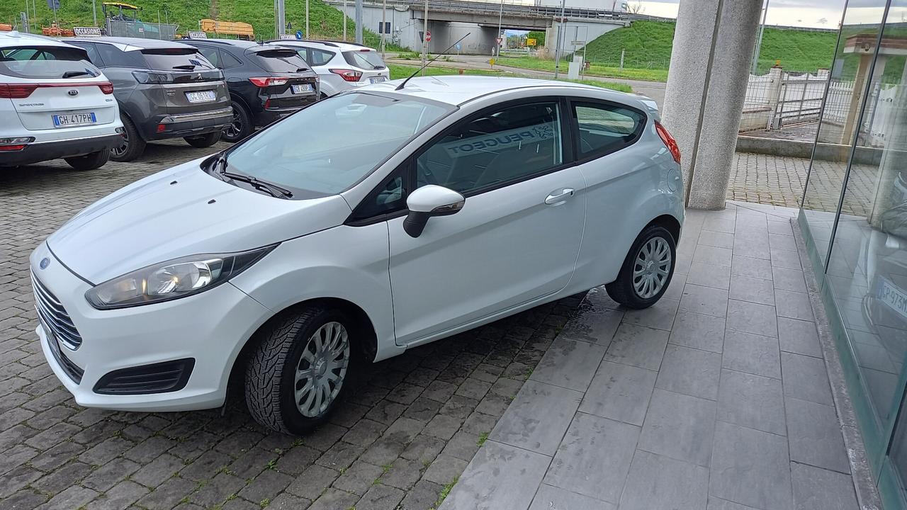 Ford Fiesta 1.4 3 porte Bz.- GPL Van - prezzo più iva