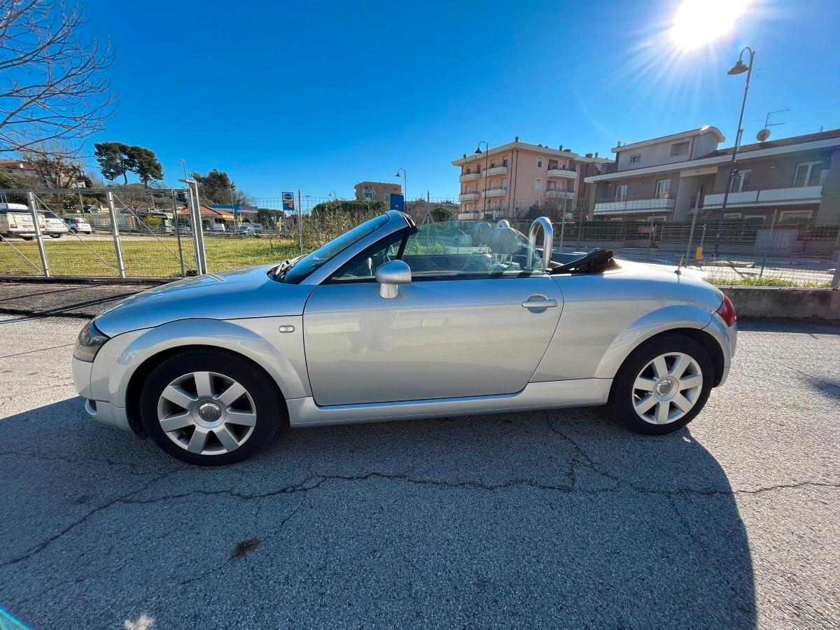 Audi TT Roadster 1.8 T 20V 179 CV cat