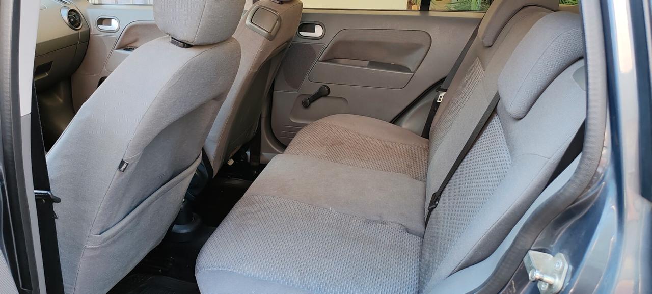 Ford Fusion 1.4 TDCi 5p. Collection