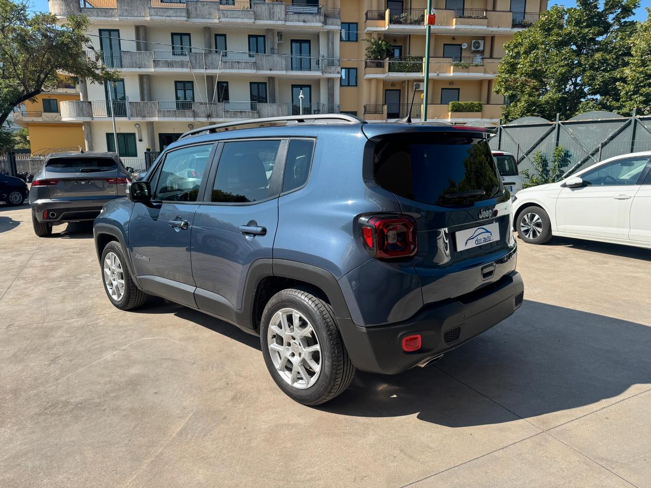 Jeep Renegade 1.6 MTJ 120 CV + FARI LED