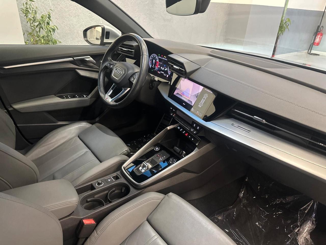 Audi A3 SPB 30 g-tron S tronic line edition