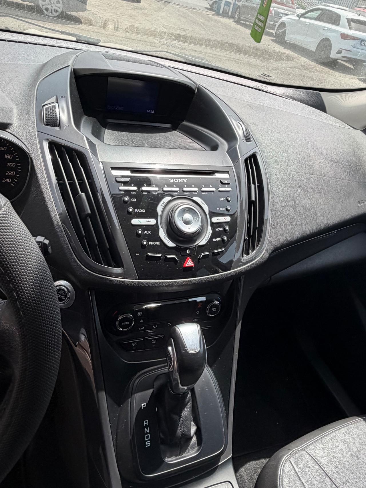 Ford Kuga 2.0 TDCI 140 CV 4WD Powershift