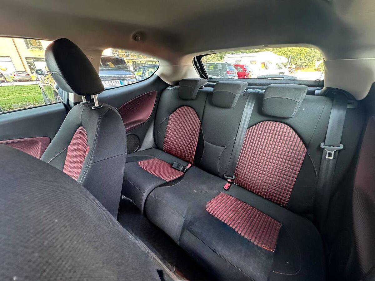 Alfa Romeo MiTo 1.6 jtdm Distinctive sport pack 120cv