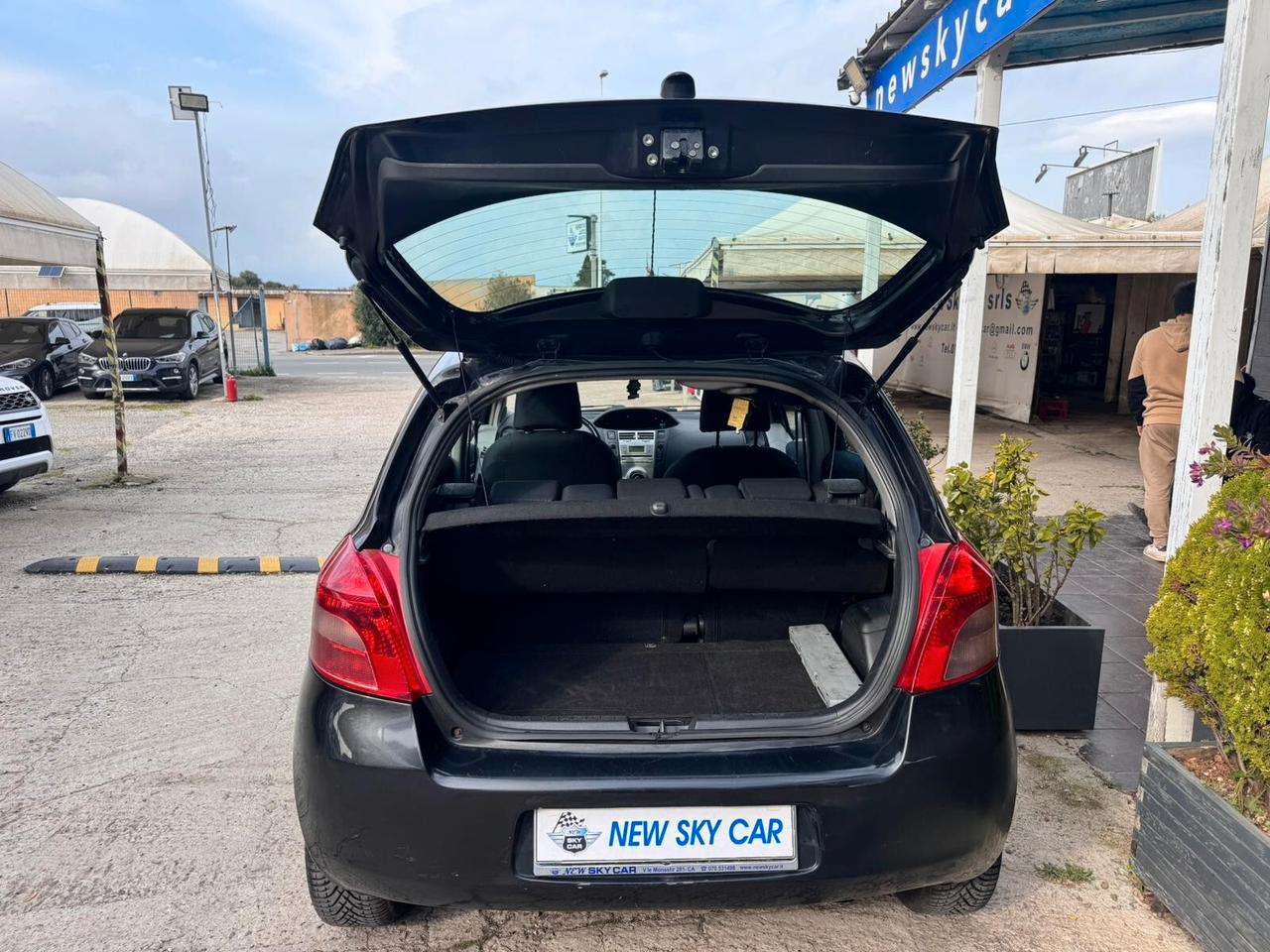 Toyota Yaris 1.0 5 porte Sol