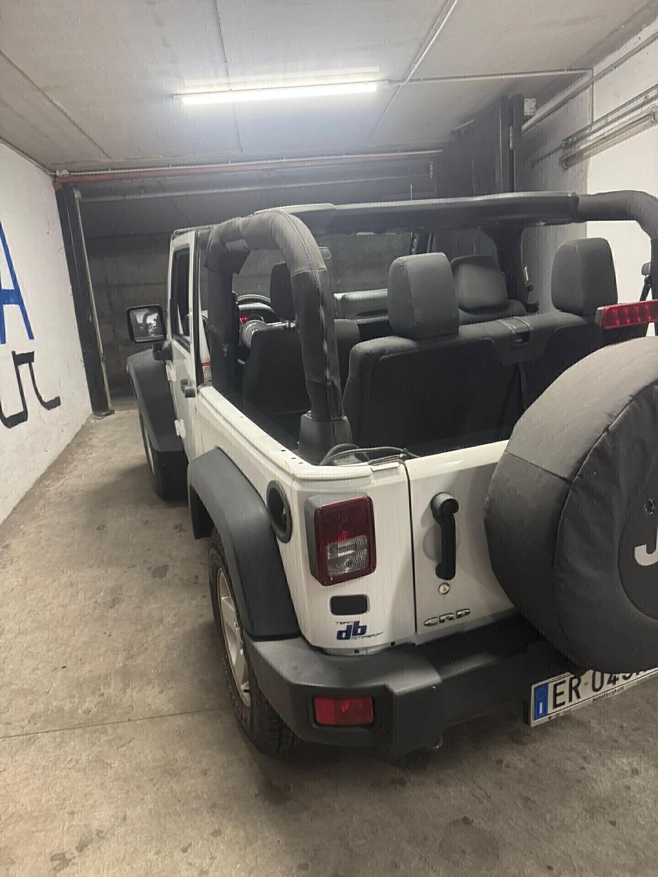 Jeep Wrangler 2.8 CRD DPF Sahara Auto 2013
